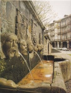 fuente-foto-de-portado-fuente-canos-de-san-francisco-1988